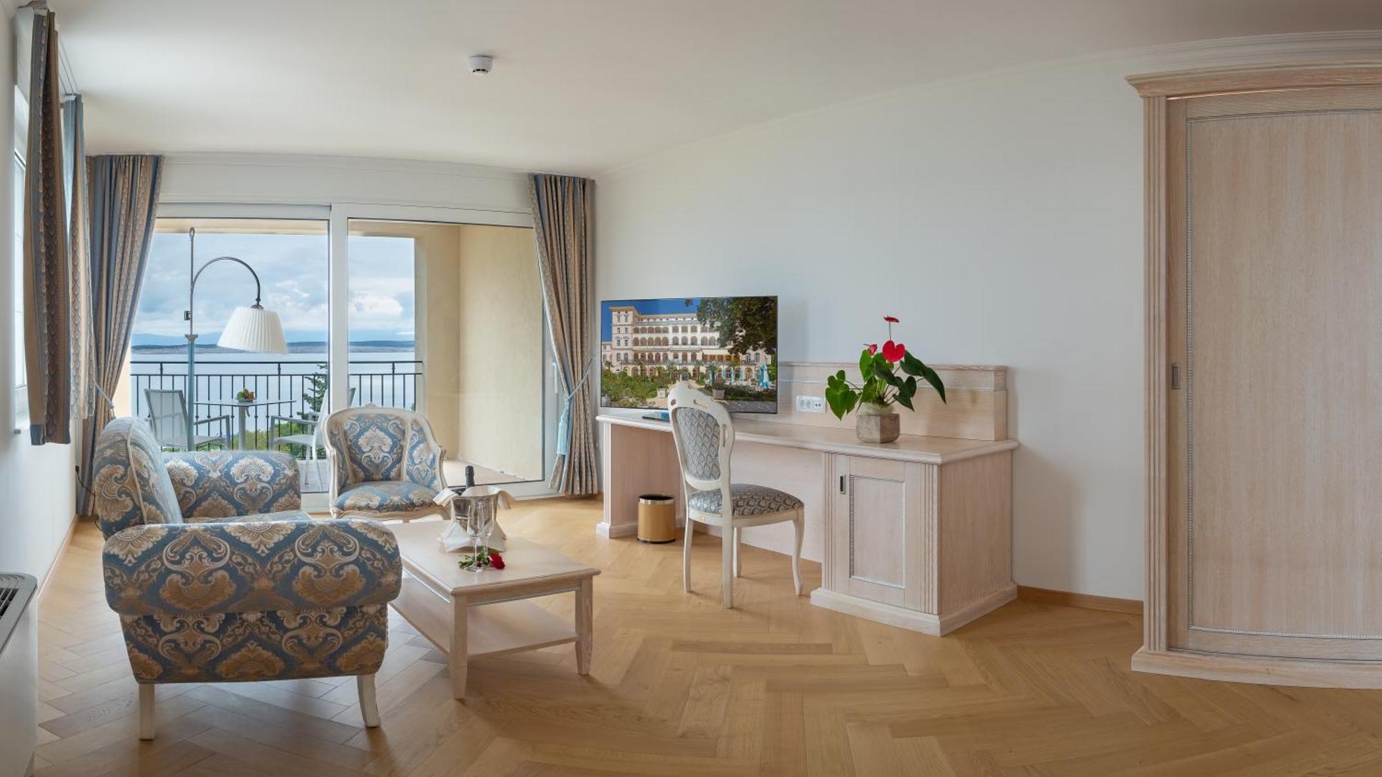 Hotel Kvarner Palace Crikvenica Exterior foto