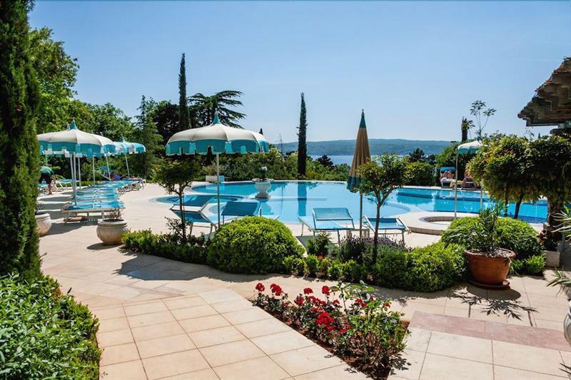 Hotel Kvarner Palace Crikvenica Exterior foto